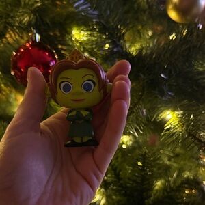 Princess Fiona from Shrek little vinyl toy